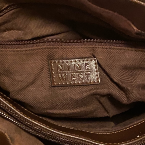 NINE WEST Woven Brown Leather Purse - Picture 4 of 5
